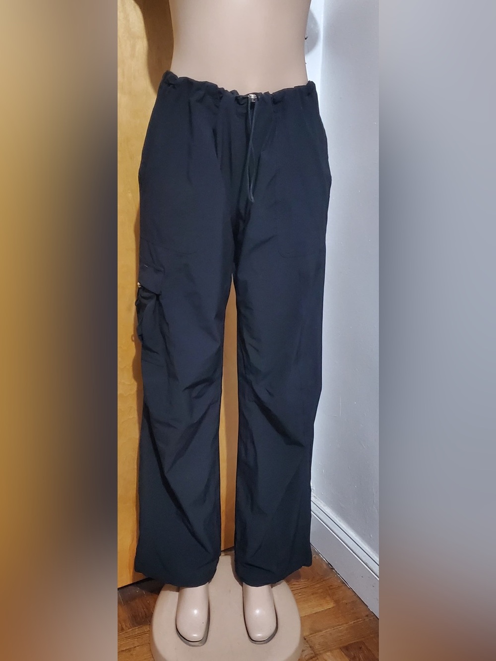 ALO Yoga Women's Black Cargo Track Pants (Read Description)